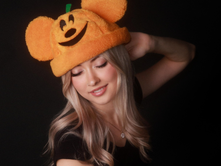 Sherpa Mickey Pumpkin Beanie Fashion