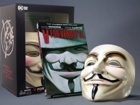 V for Vendetta: Book & Mask Set Sale